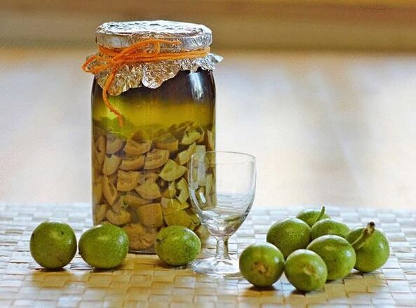 Infusión de nogueira verde contra parasitos